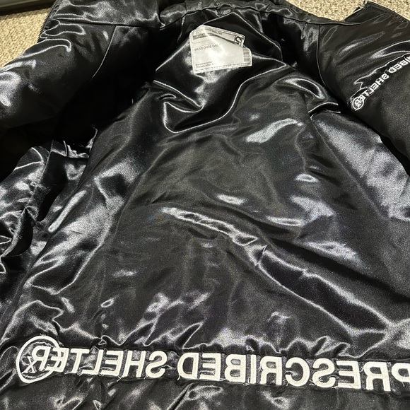 1 of 1 Puffer Jacket - Picture 3 of 5